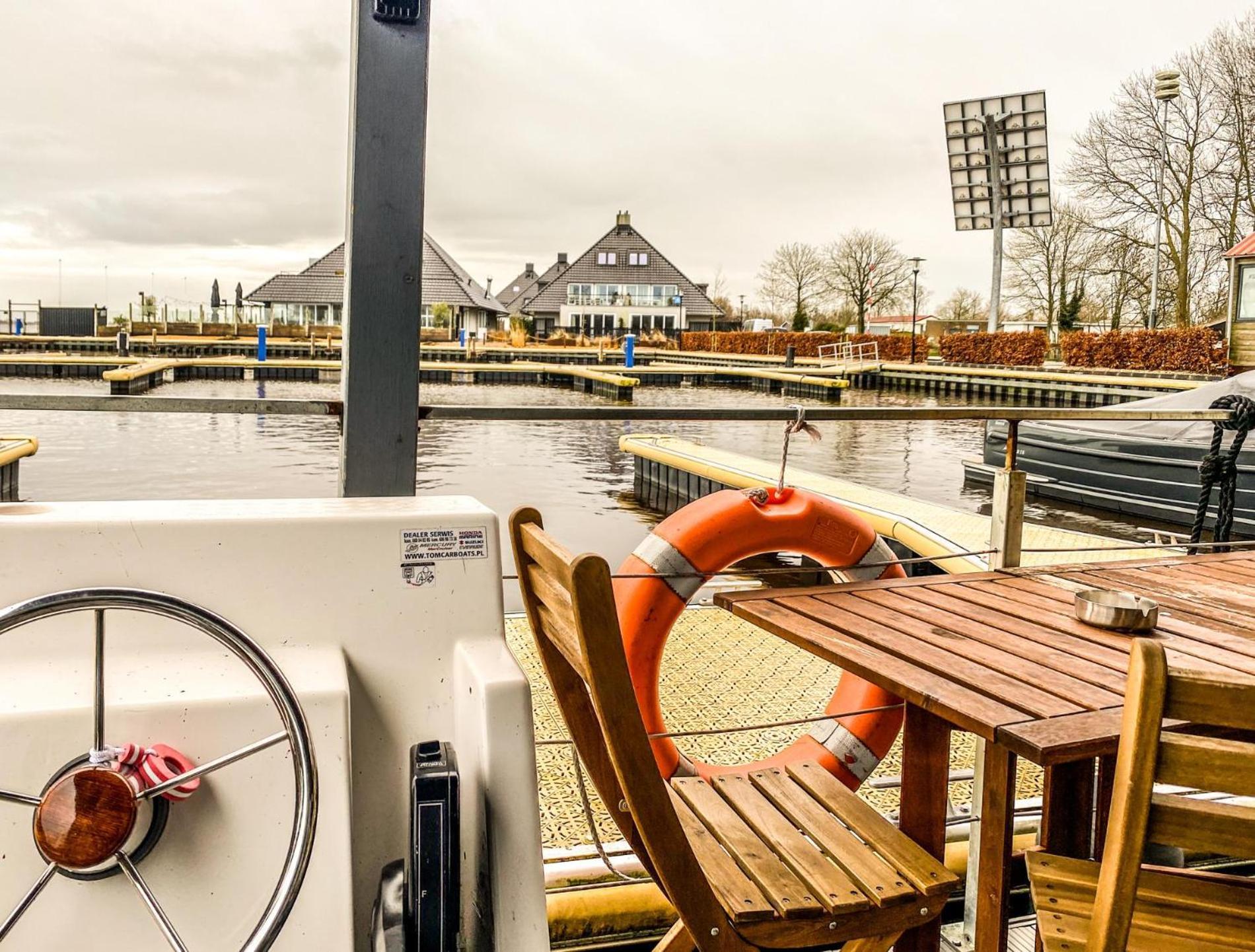 Houseboat Blue Sneekermeer Offingawier Bagian luar foto