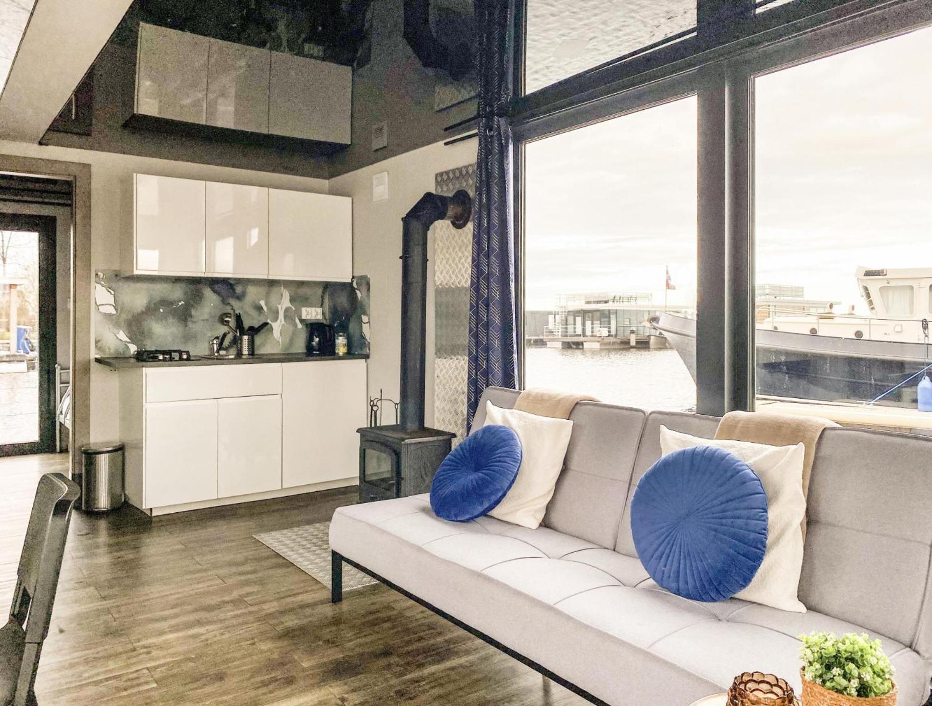 Houseboat Blue Sneekermeer Offingawier Bagian luar foto